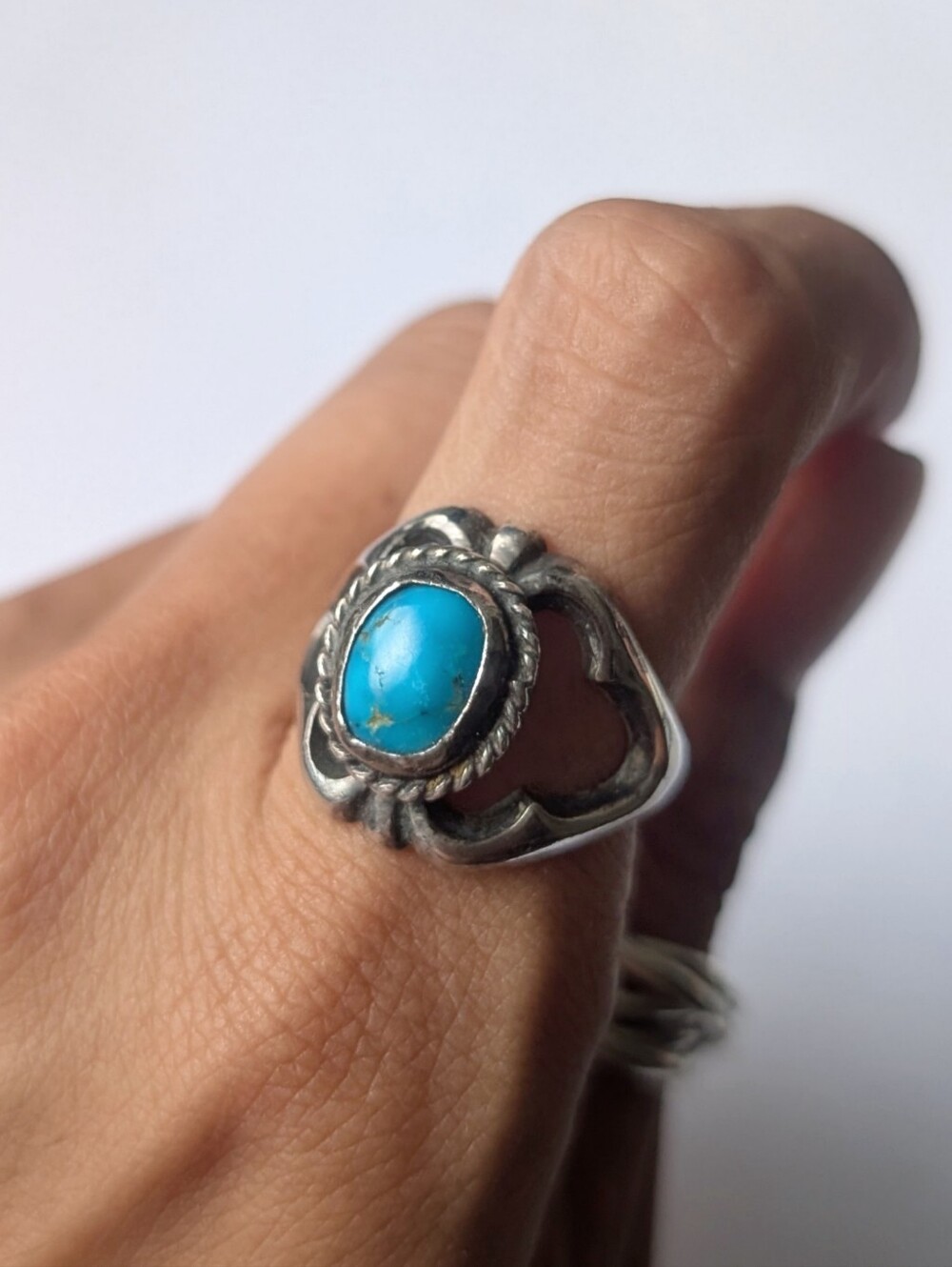 Vintage sterling silver ring Native American sand cast turquoise stone 925